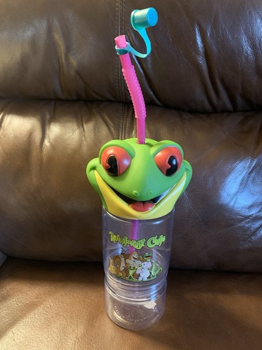 Rainforest cafe tree frog - rainforest,