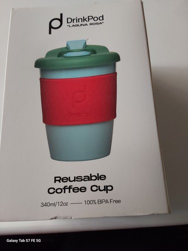 Drink pod mug with lid - pod, brand